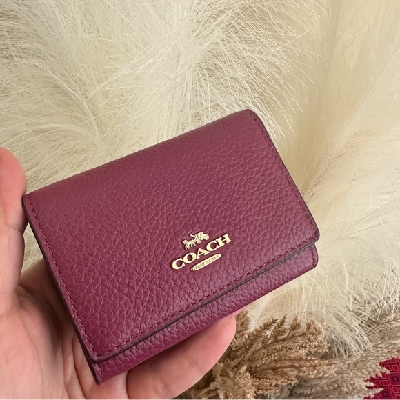 Coach Micro Leather Wallet - Picture 2 of 9